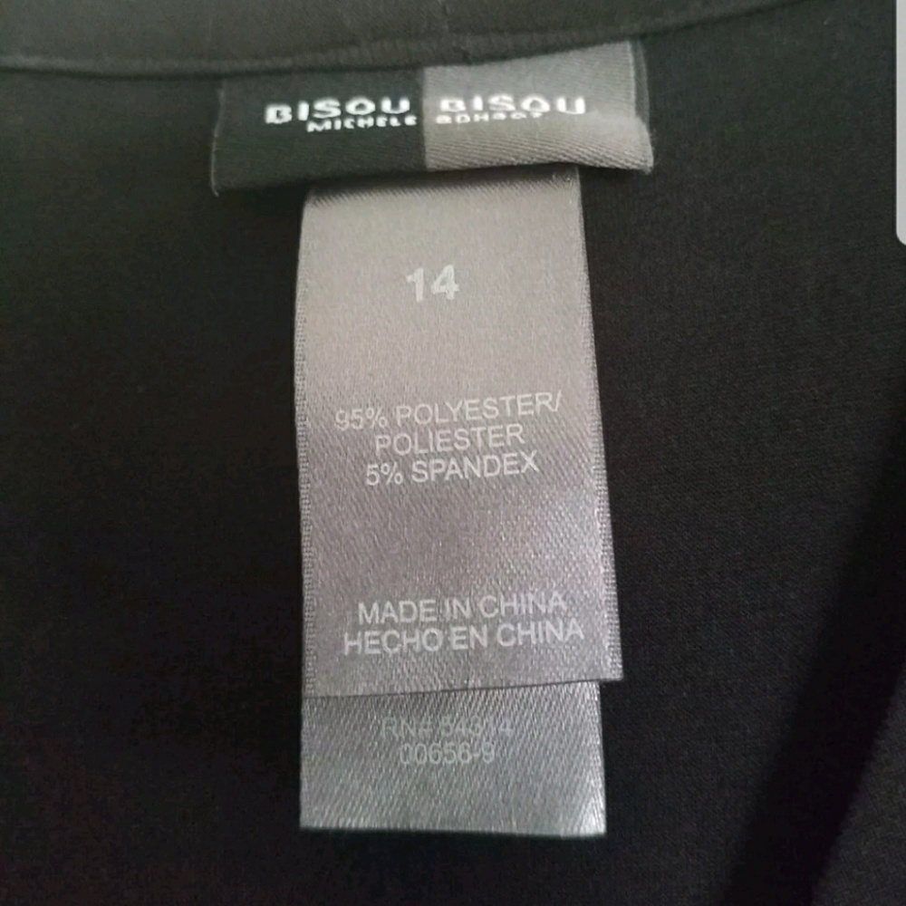 *sold* Black dress with belt - Picture 3 of 3